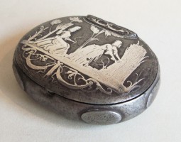 Steel pinch-side box