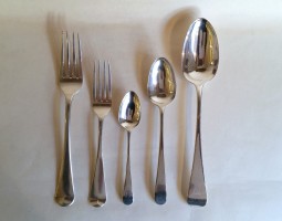 Mixed silver Old English pattern canteen