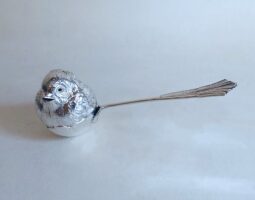 Victorian novelty silver chick sifter