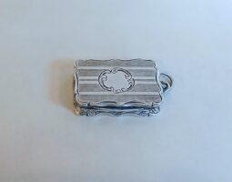 Victorian vinaigrette Victorian silver vinaigrette
