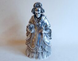 Victorian silver mother Hubbard table bell