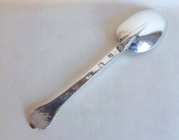 James II trefid spoon James II silver trefid spoon